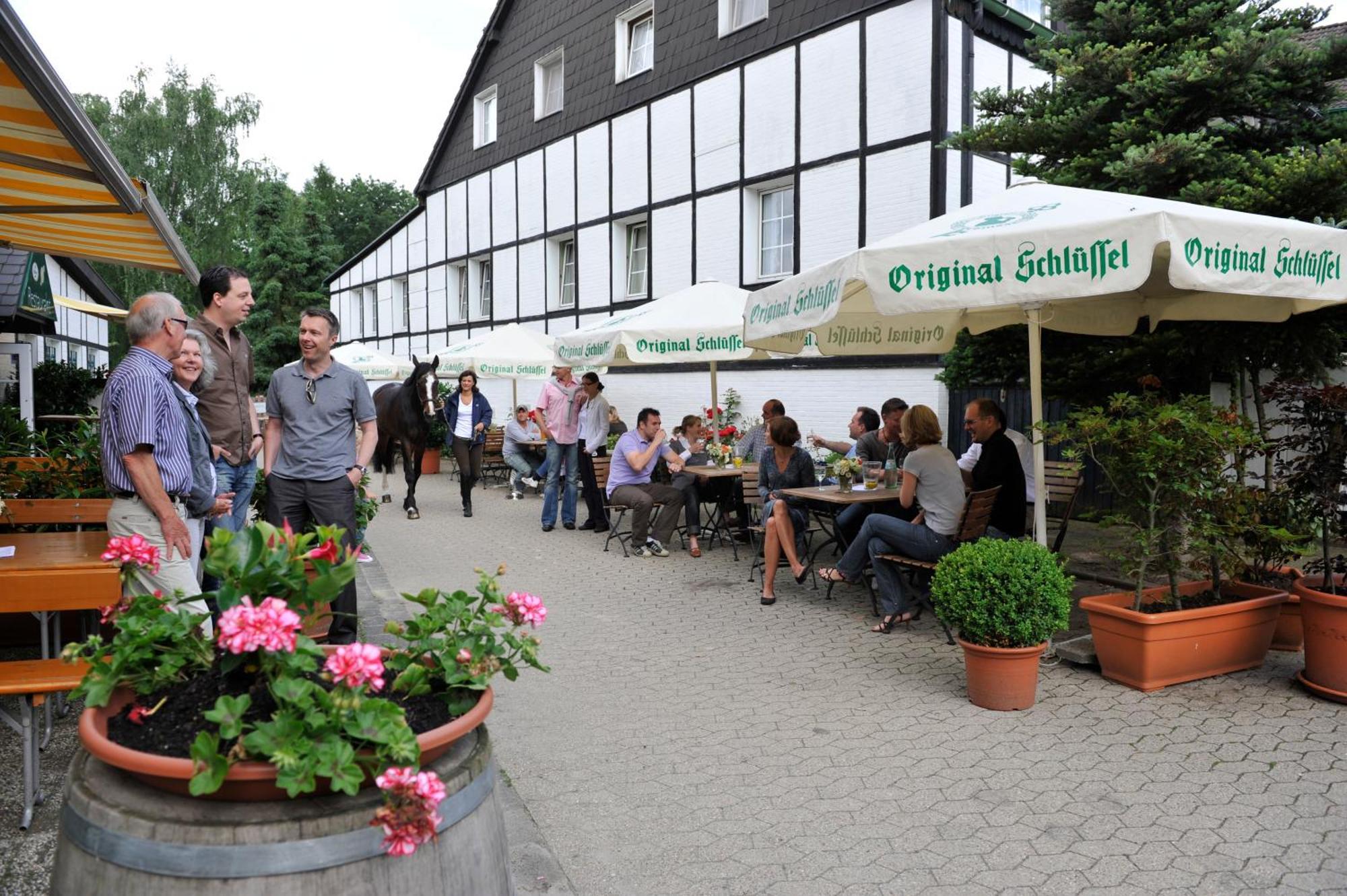 Hotel Gut Moschenhof Dusseldorf Exterior photo